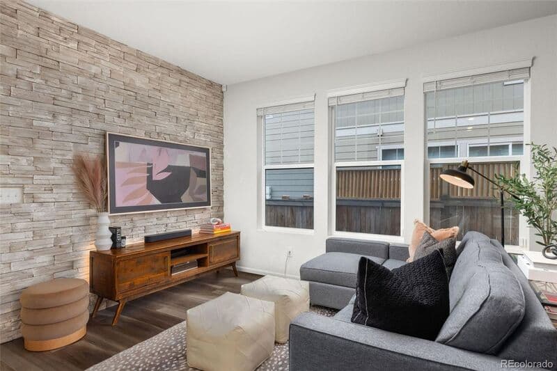 Denver House: 5823 Hanover St