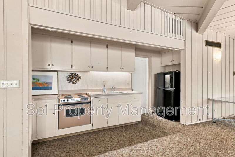 Santa Cruz Condo: 180 Dakota Avenue