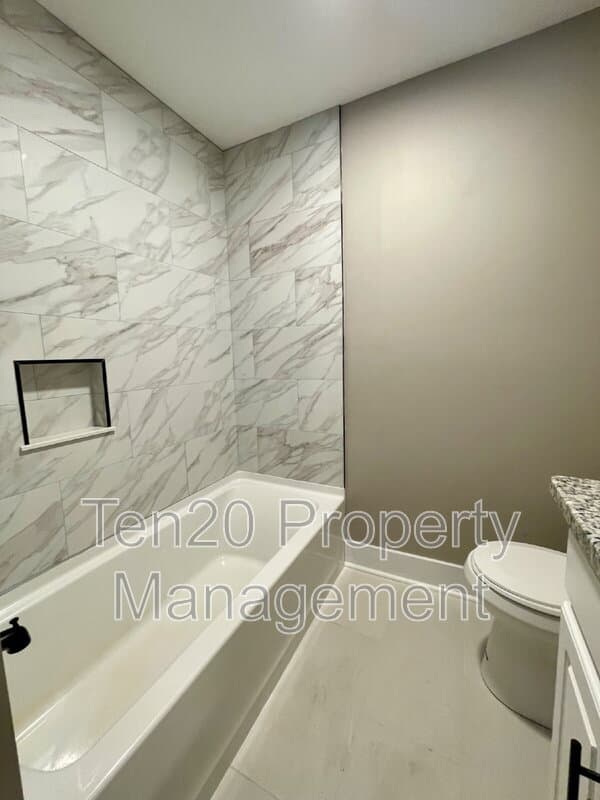 Phenix City House: 1720 19th Avenue
