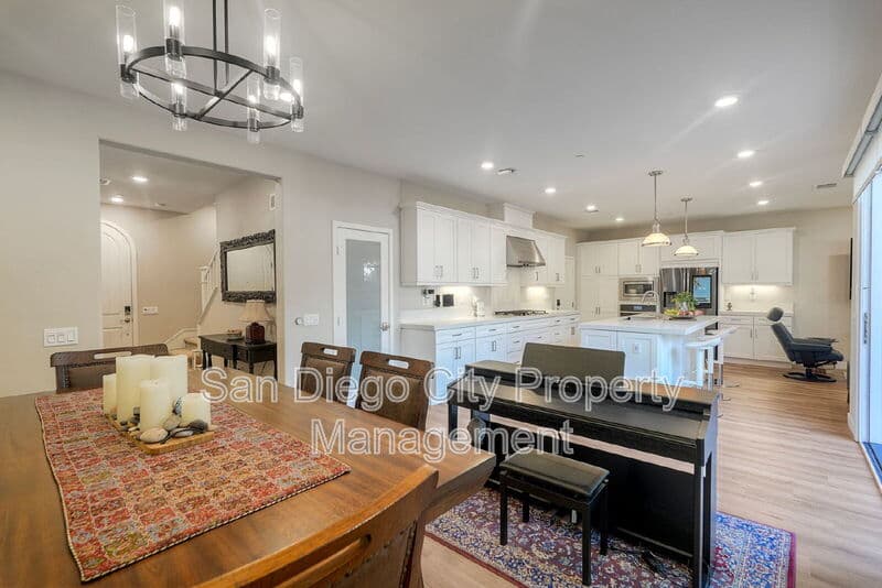 Carlsbad House: 1817 Artemisia Ct