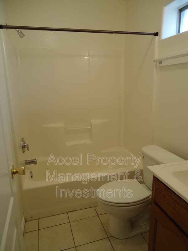 Pharr Condo: 1803 Ironwood St.