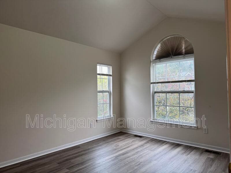 Ann Arbor Condo: 3107 Promenade Cir
