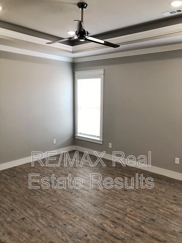 Pea Ridge Condo: 1713 Tracey Rd