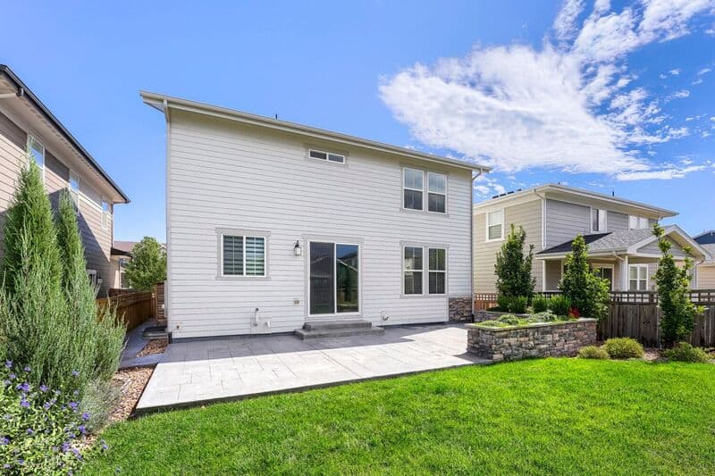 Aurora House: 6181 N Malaya St