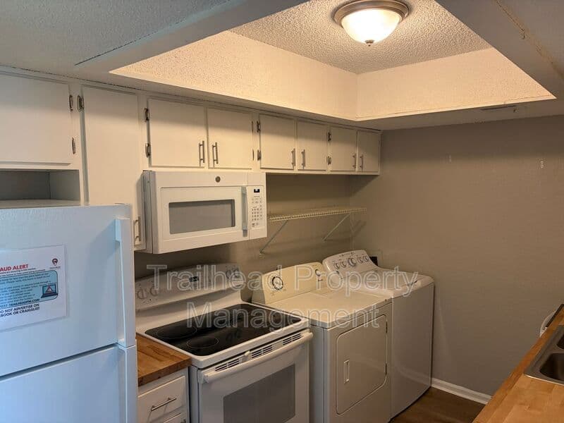 Kansas City Condo: 8702 NW 82nd Terrace