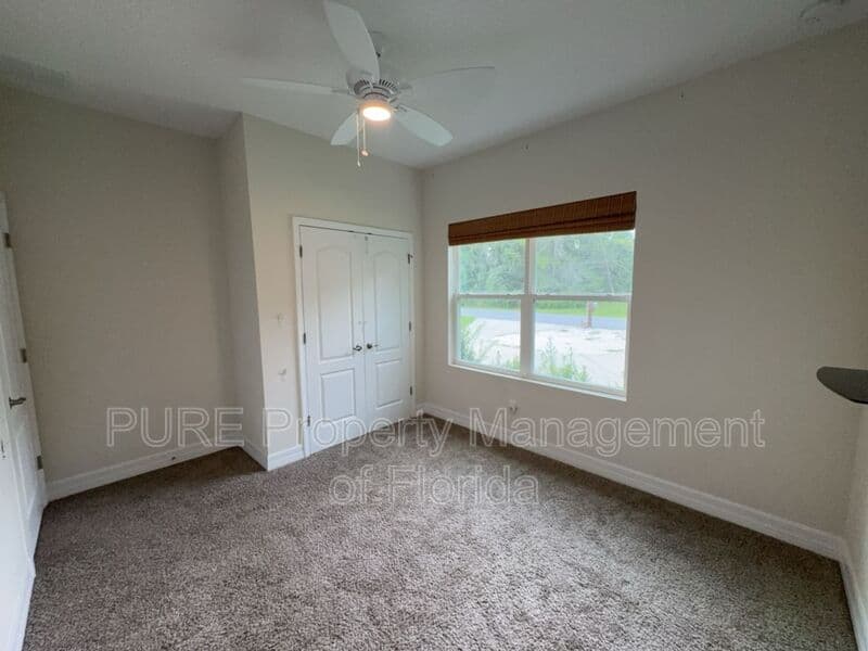 Ocala House: 13831 Sw 33rd Terr
