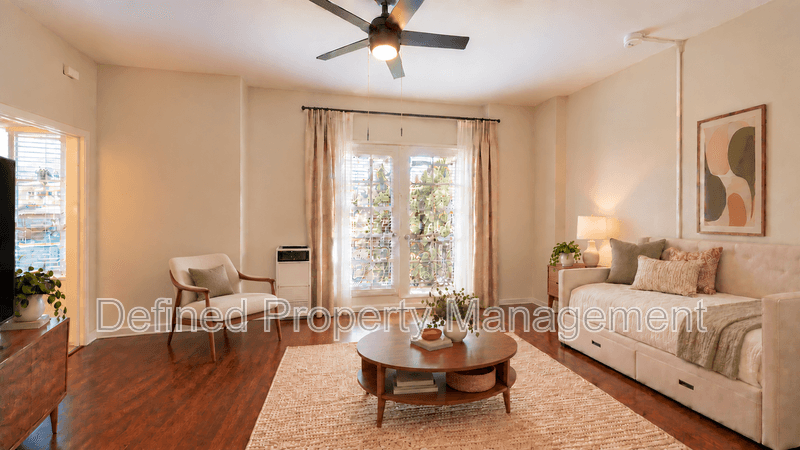 Los Angeles (Koreatown) Condo: 715 S. St.Andrews Place