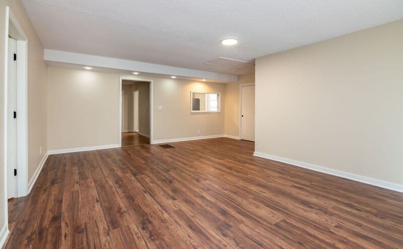 Birmingham House: 629 McCary SW