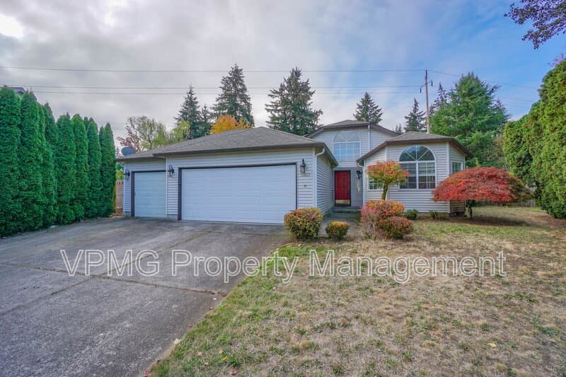 Vancouver House: 15807 NE 40th St