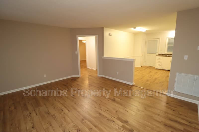 Raleigh Condo: 6116 Deerwood Pl