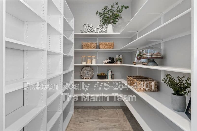 Reno House: 9915 Sea Breeze Lane