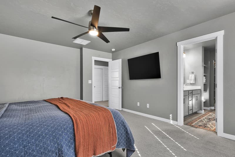Meridian House: 4328 North Pale Creek Avenue