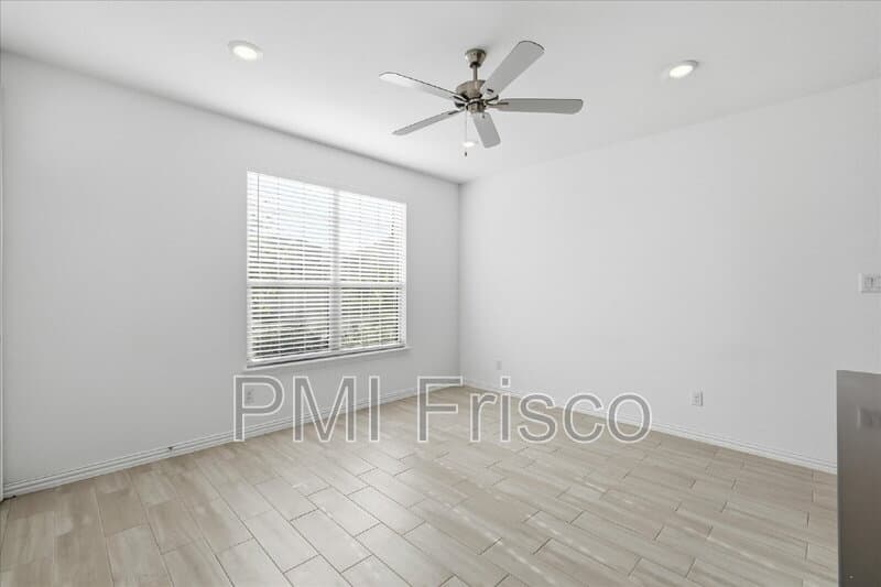 McKinney Condo: 8316 Catalpa Ln