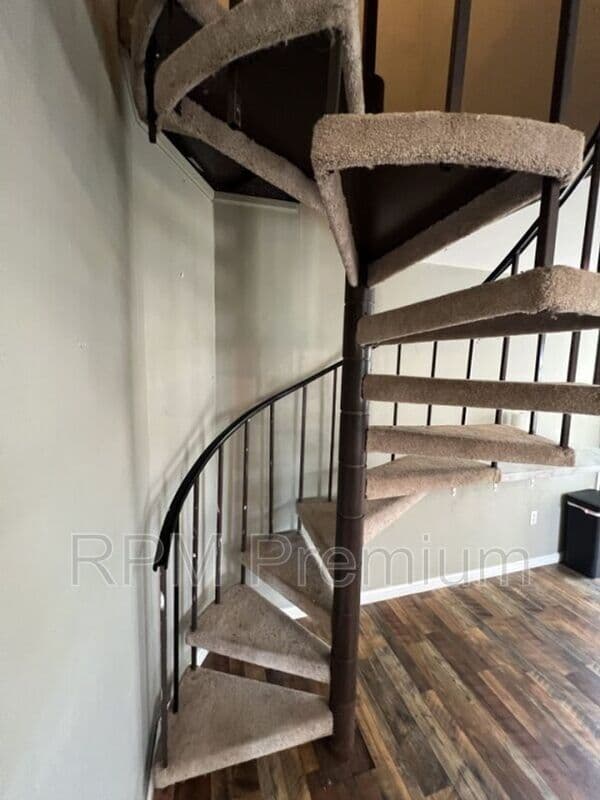 Denham Springs House: 8725 Fairoaks St