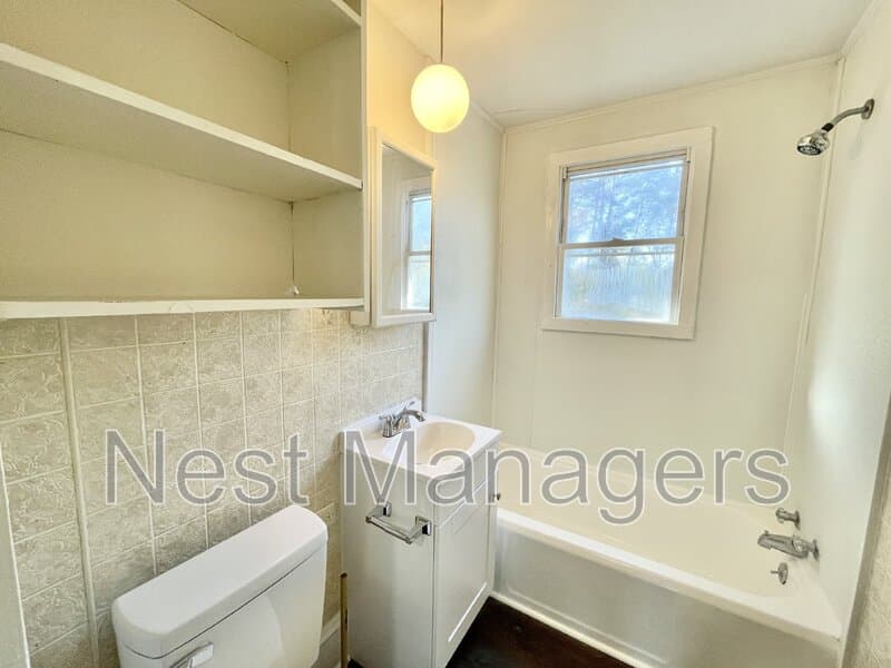 Fayetteville Condo: 117 Woodside Avenue