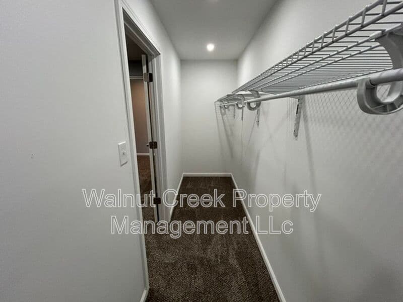 Lorain Condo: 806 East Erie