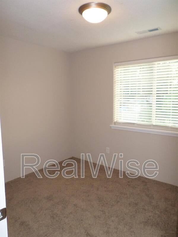 Medford Townhome: 450 Midway