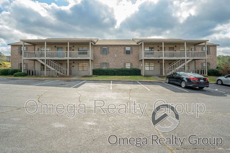 Phenix City Apartment: 901 25th Ave
