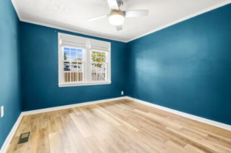Southern Pines House: 280 East Ohio Avenue