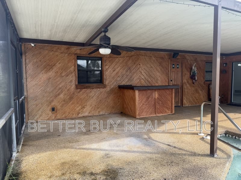 Flagler Beach House: 337 North 10th Street