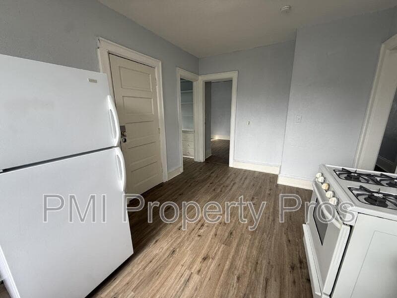 Milwaukee Condo: 1623 N 38th St
