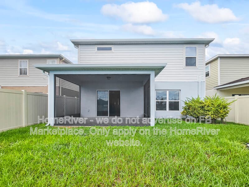 Land O Lakes House: 10328 Hawks Landing Dr