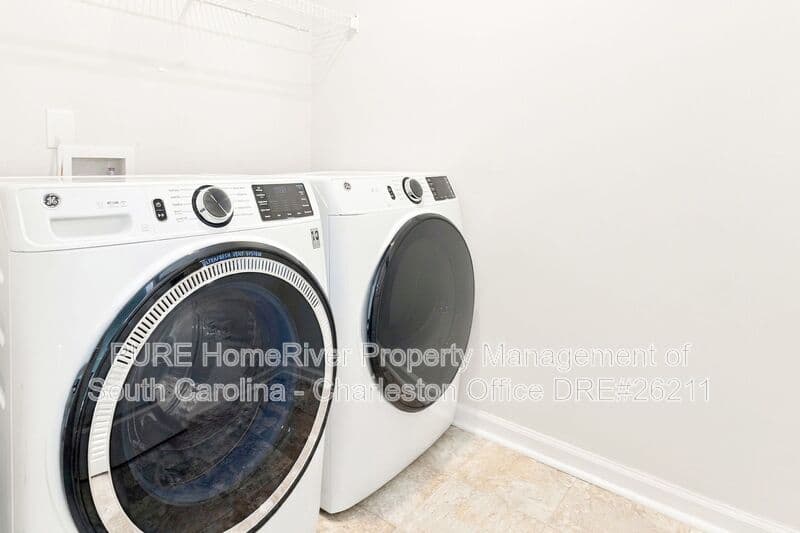 Moncks Corner House: 253 Catawba Branch Way