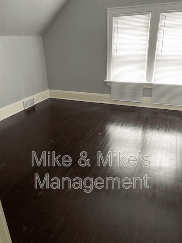 Milwaukee Condo: 2969 N 48th St