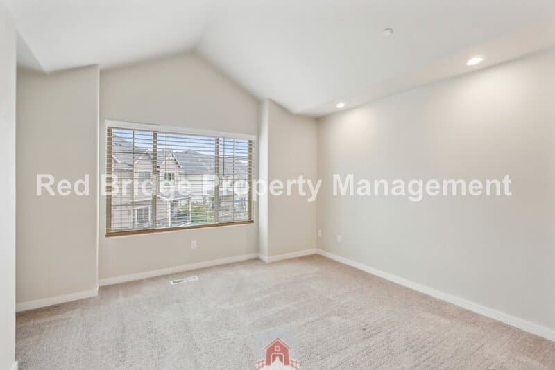 Wilsonville Townhome: 28520 SW Paris Ave