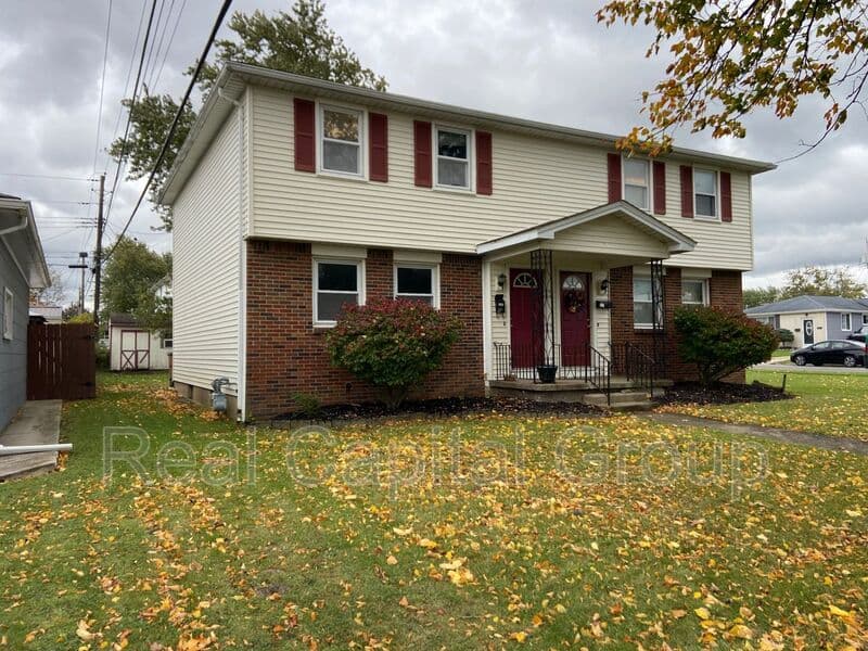 Cheektowaga Condo: 5 Hillwood Dr