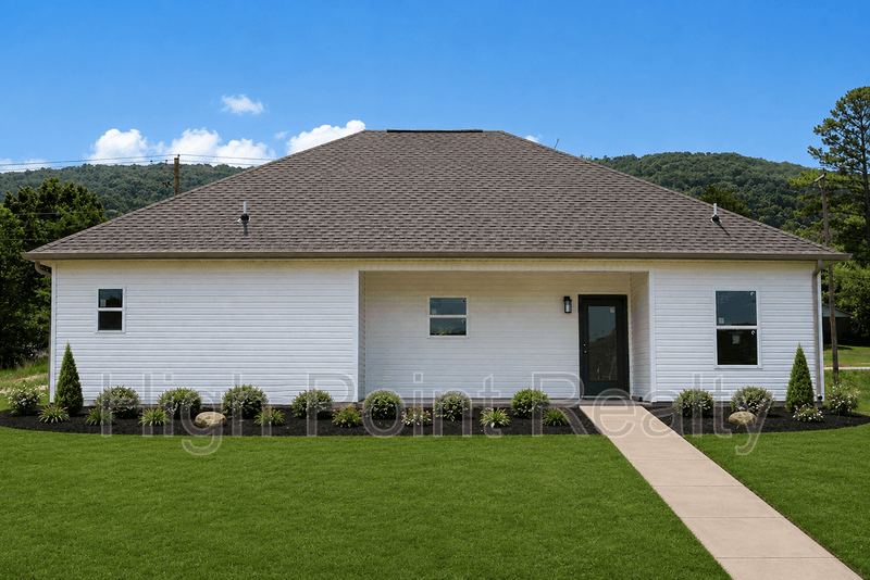 Fort Payne House: 3510 Godfrey Ave NE
