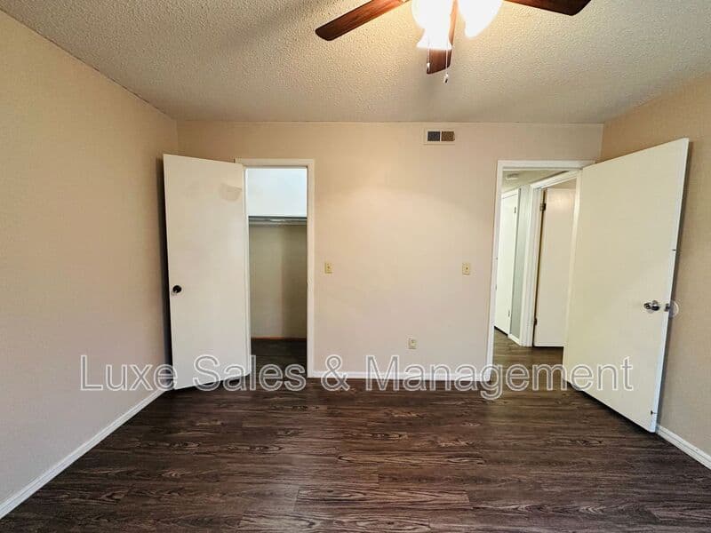 Oklahoma City Condo: 6034 NW Expressway
