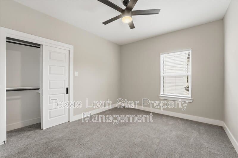 Houston Condo: 3107 Grassmere St