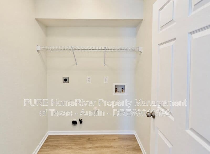 Round Rock House: 932 Monadale Trl