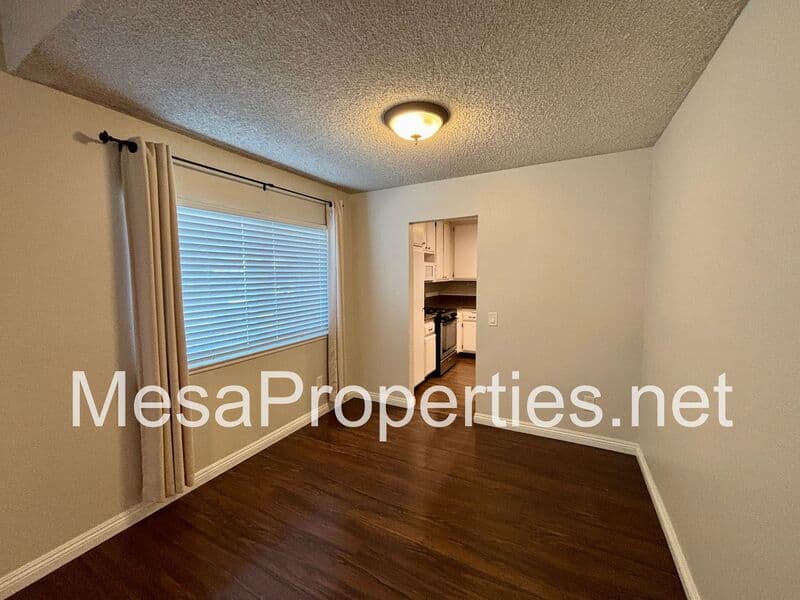 Upland House: 197 Spinnaker Way