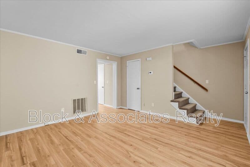 Greensboro Condo: 1628 Spring Garden