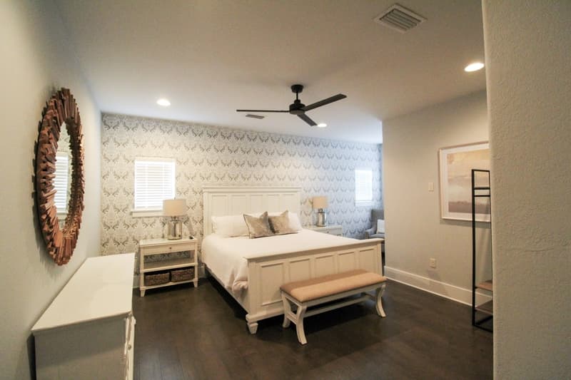 Miramar Beach House: 283 Lakeland Drive