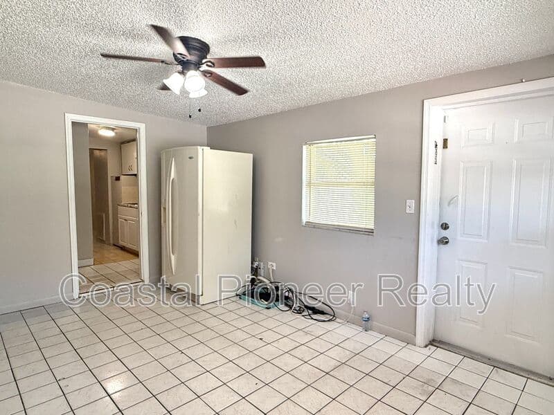 Tampa Condo: LO - 2106 N Himes Ave #3