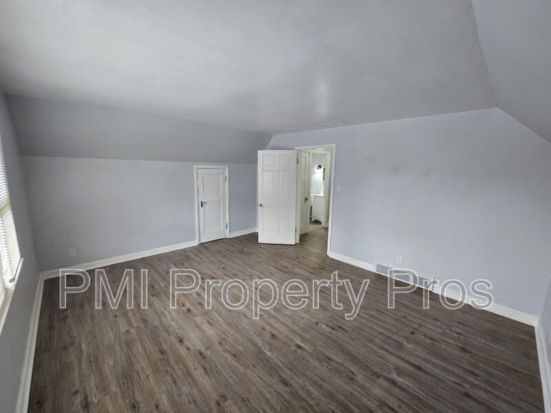 Milwaukee Condo: 3897 North 5th Street