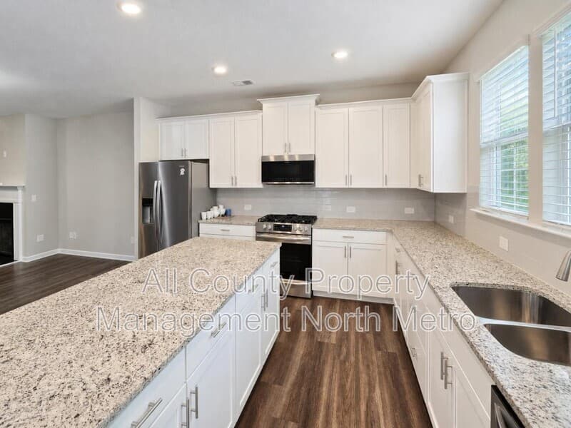 Johns Creek Townhome: 490 Tall Pines Terrace