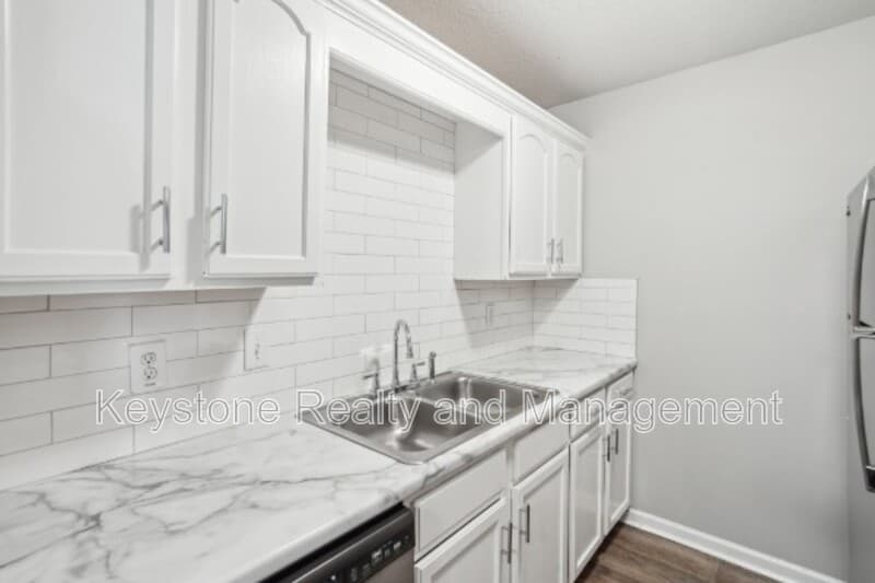 Clarksville Apartment: 3301 Royster Lane