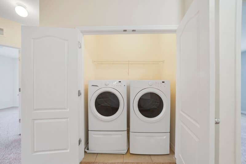 Davenport Townhome: 257 Arbor Lakes Dr