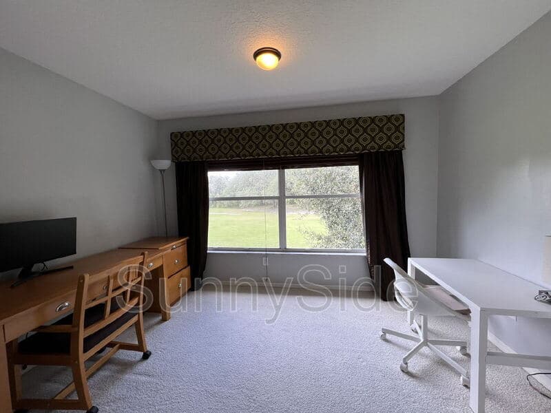 Kissimmee House: 1565 The Oaks Blvd
