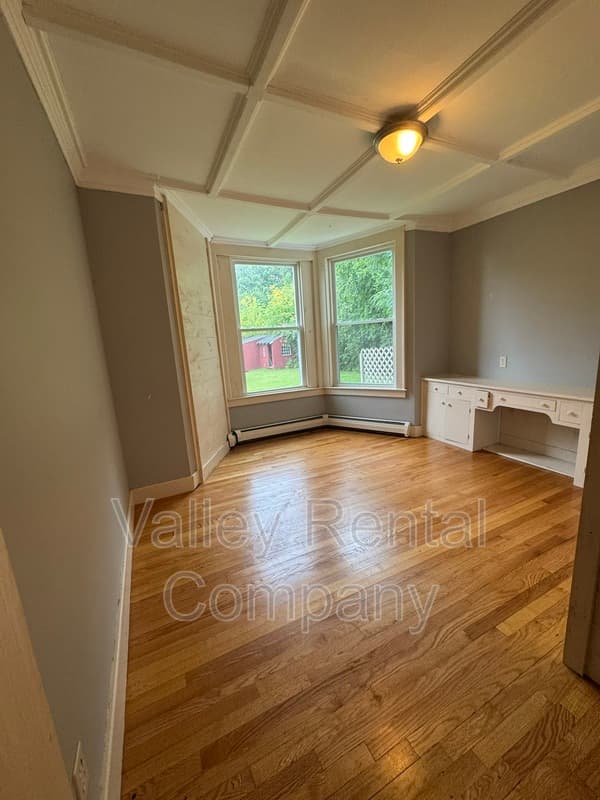 South Hadley Condo: 18 Main Street - 1L