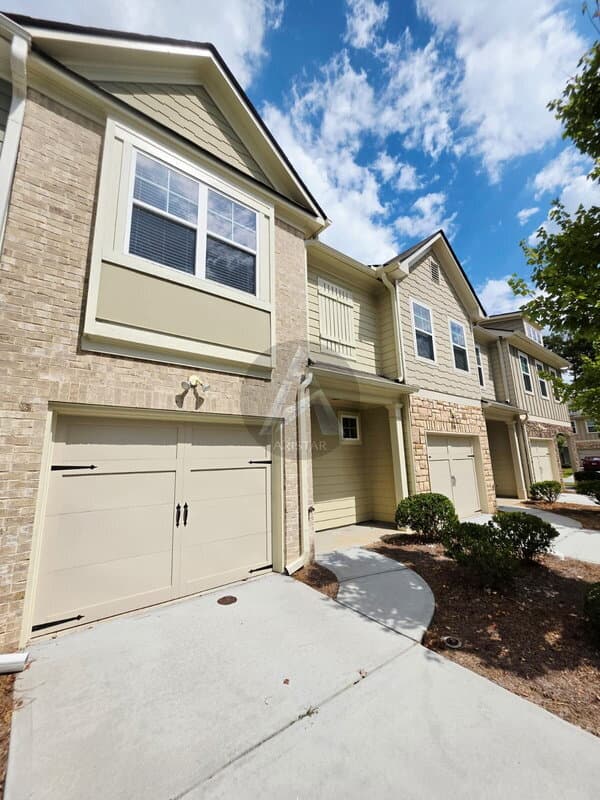 Stone Mountain House: 5270 Mill Way
