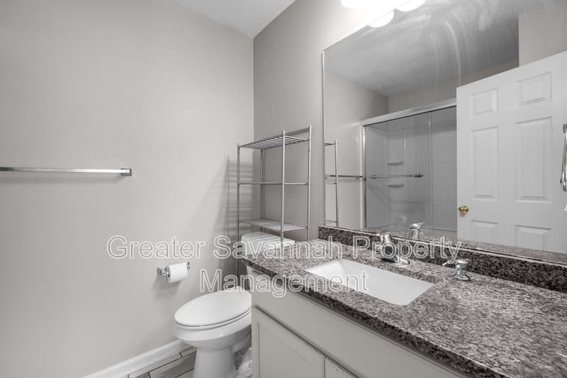Guyton House: 109 Willow Drive