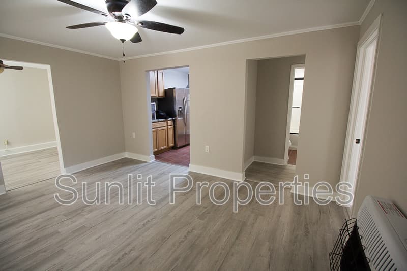 Athens House: 2590 Danielsville Rd