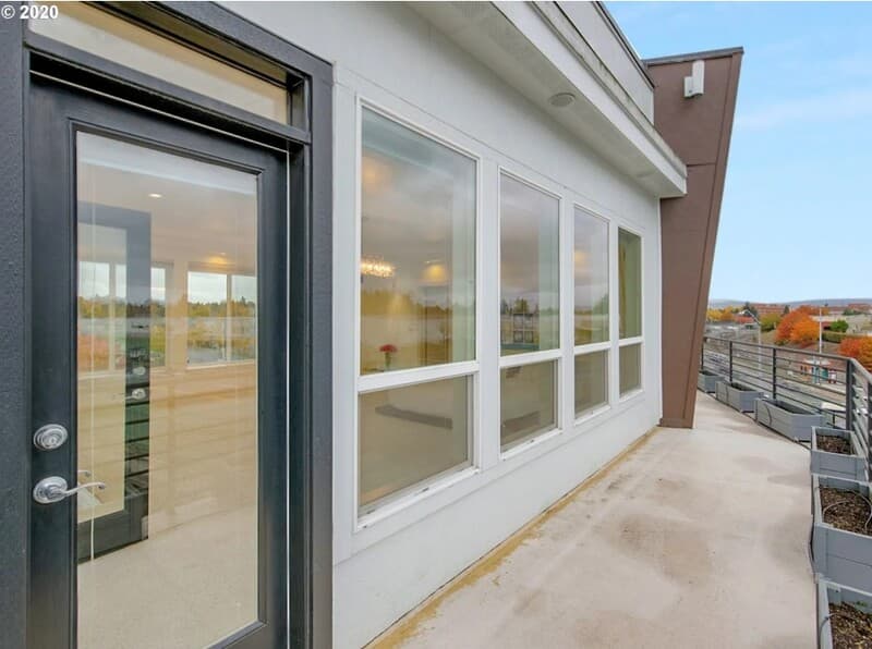 Portland House: 6020 Northeast Willow Street
