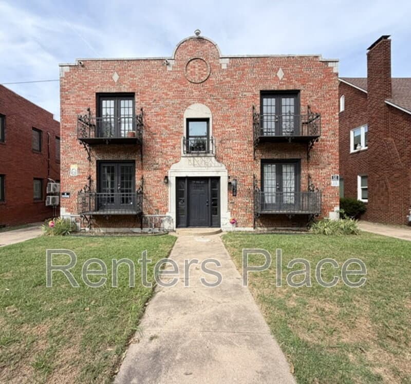 Tulsa House: 1128 South Rockford Avenue
