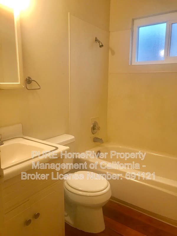 Sacramento Condo: 2526 G St